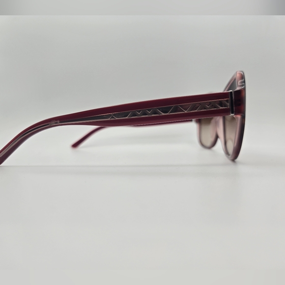 Burberry Tortoise Shell Sunglasses - Picture 6 of 8